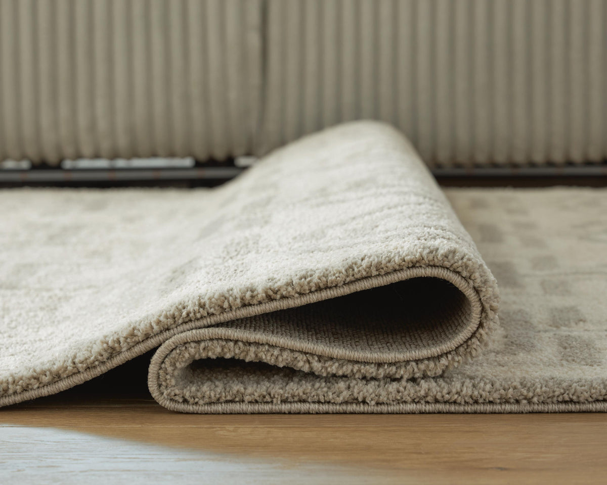 Maconville Large Rug (R40732-SI) - Image 6