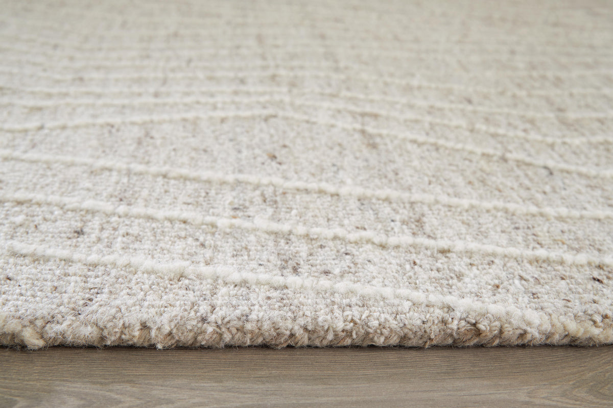Varahill 5 x 7 Rug (R40693-SI) - Image 3