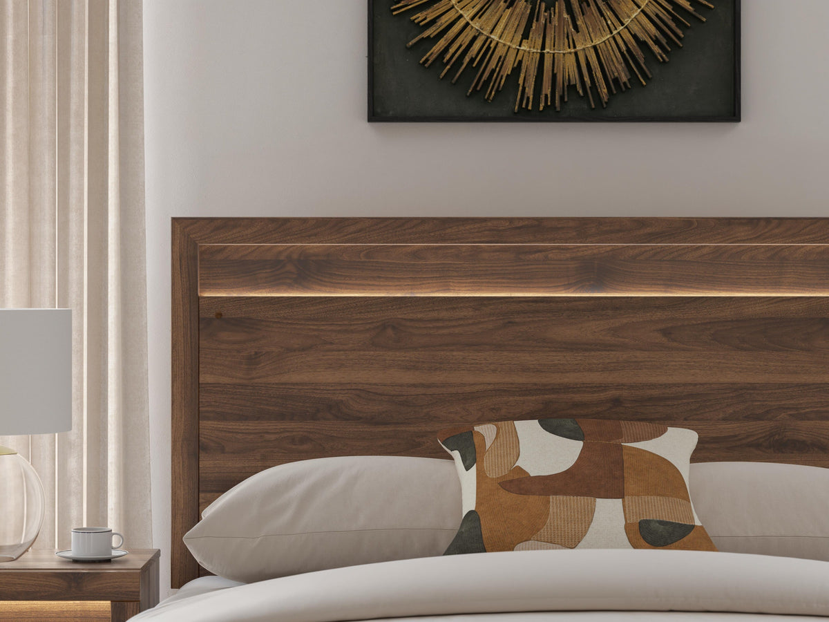 Janfyn King Panel Bed with 2 Sided Storage (PCB1010-SI) - Image 11