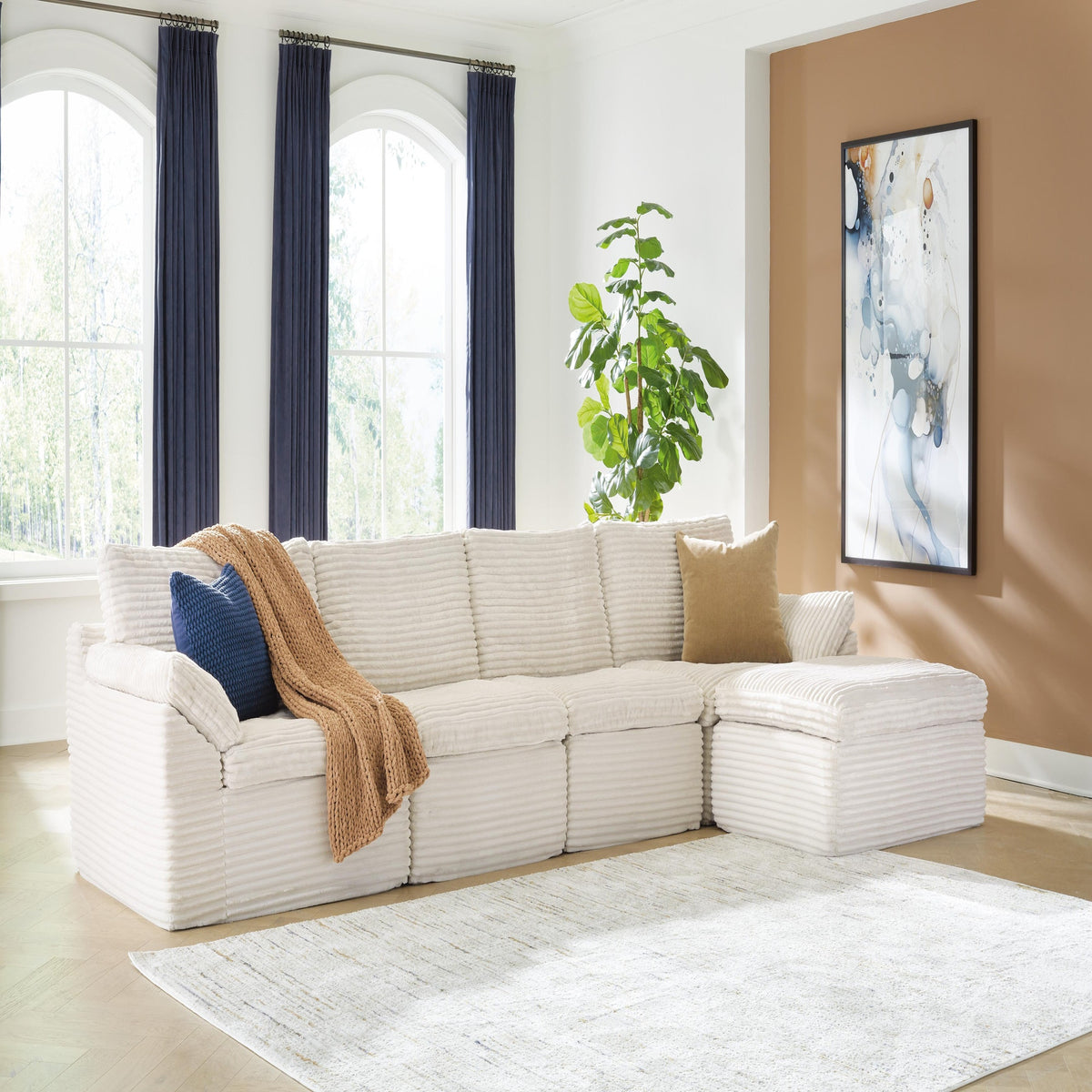 Fannin 4-Piece Sectional with Ottoman (PC84304-SI) - Image 5