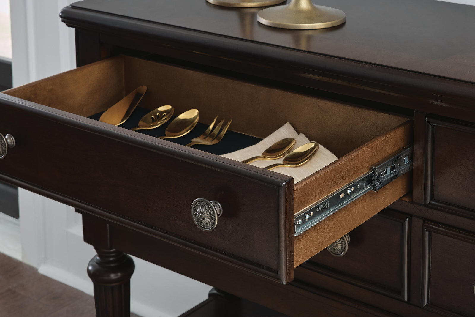Lavinton Dining Set (D764-SI) - Image 7