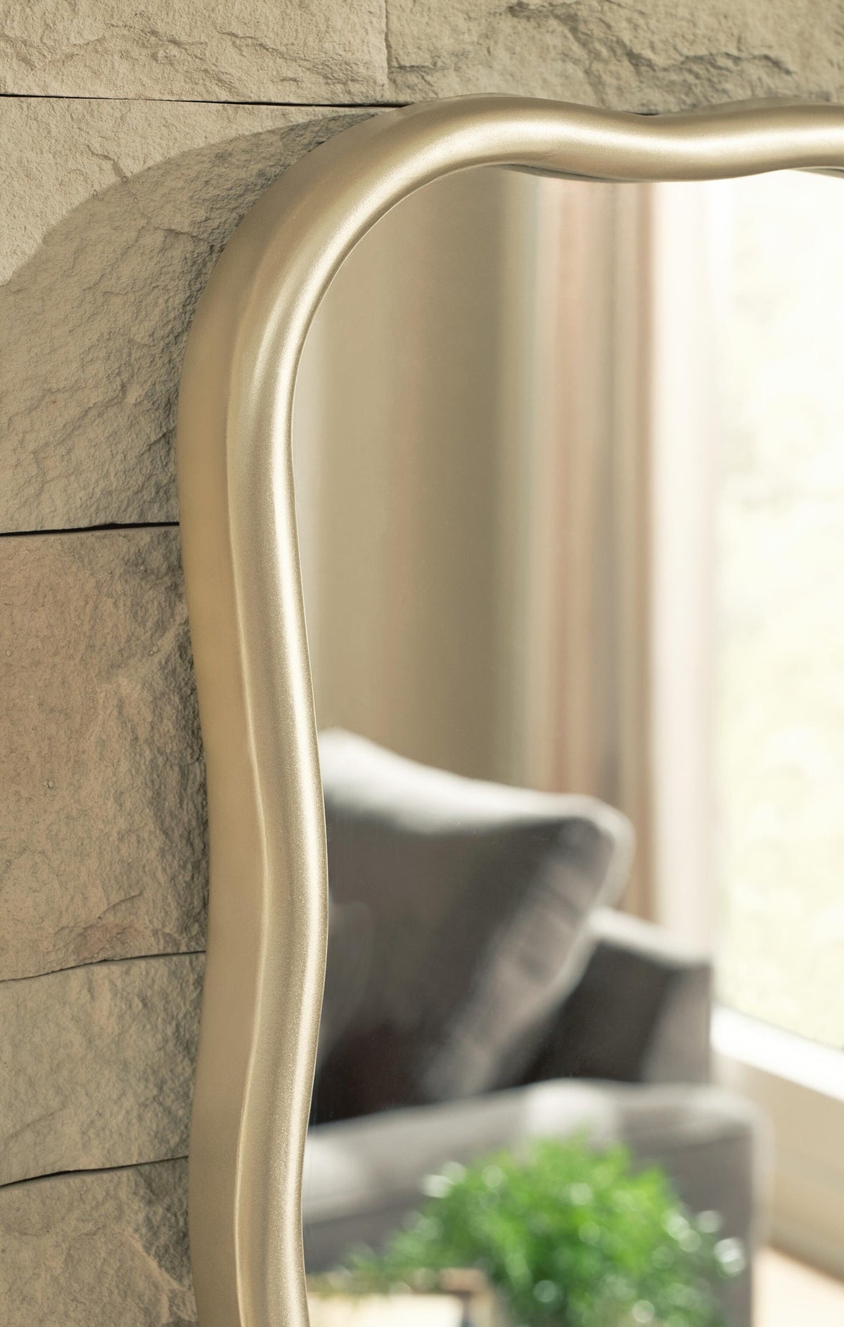 Brenthill Accent Mirror (A8010473-SI) - Image 7