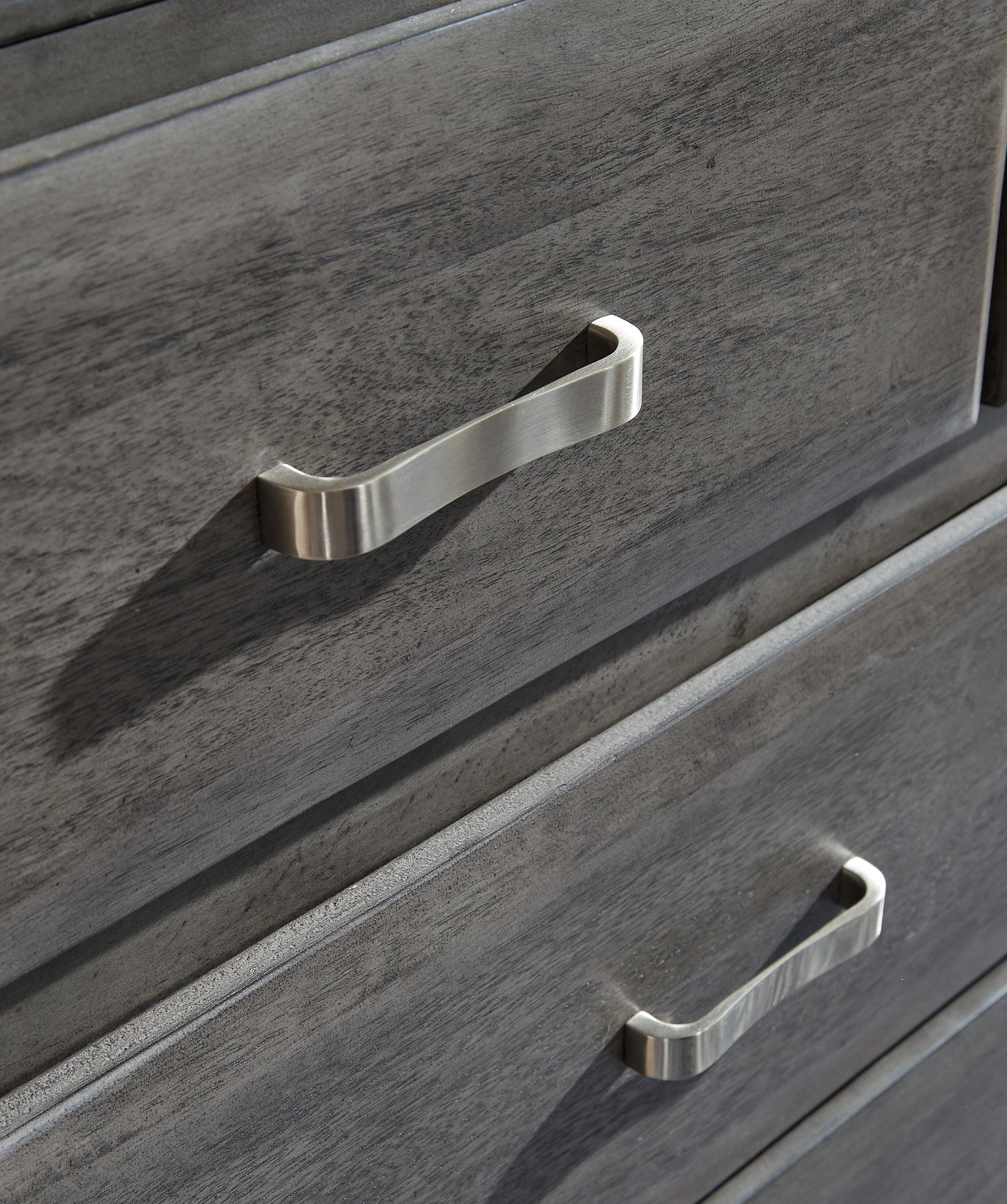 Wynnlow Crossbuck Panel Bed, Dresser, Mirror and Chest - Gray  (B440-SI) - Image 14