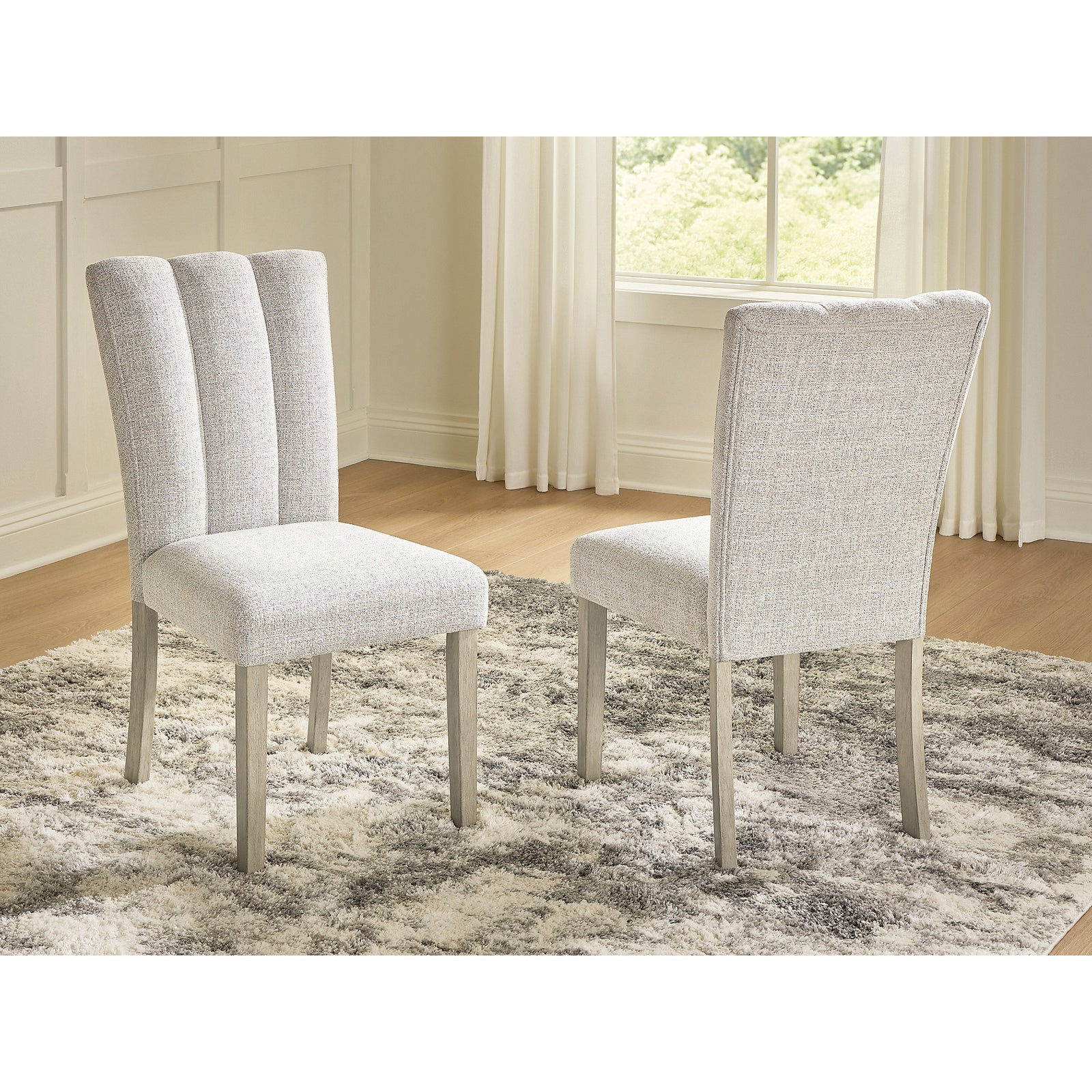 Larawyn Dining Chair (PCD575-SI) - Image 4