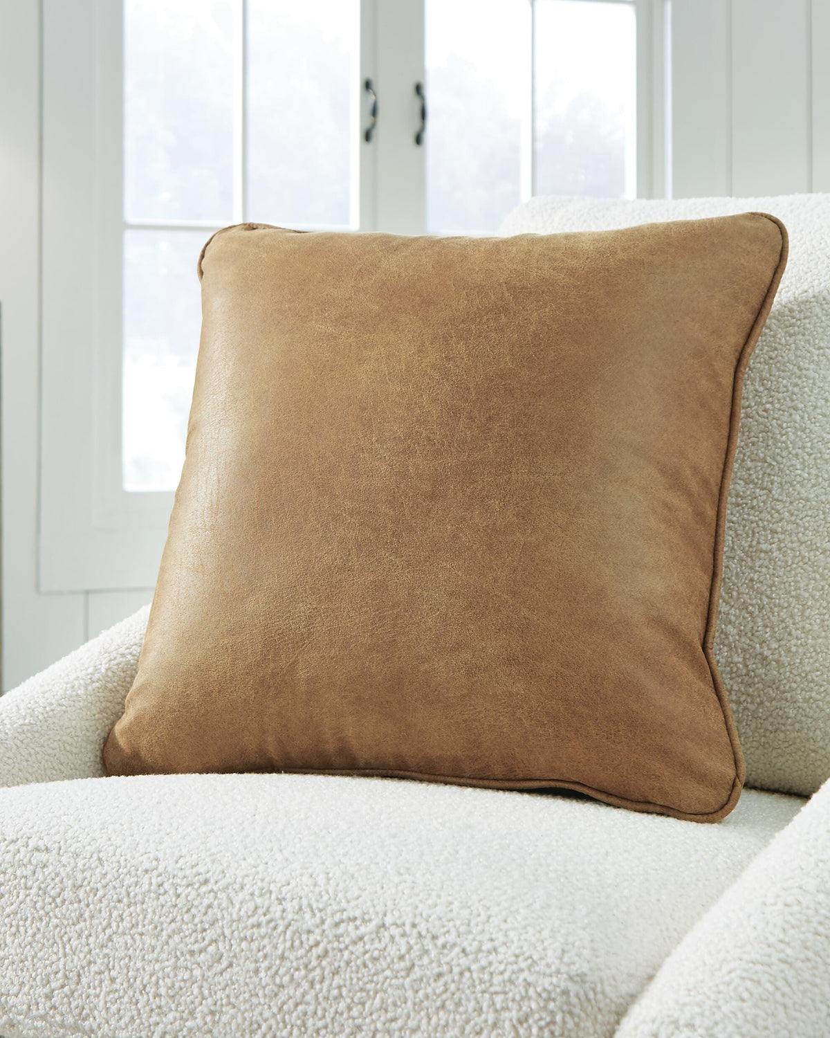Cortnie Pillow (Set of 4) (A1000953-SI) - Image 2