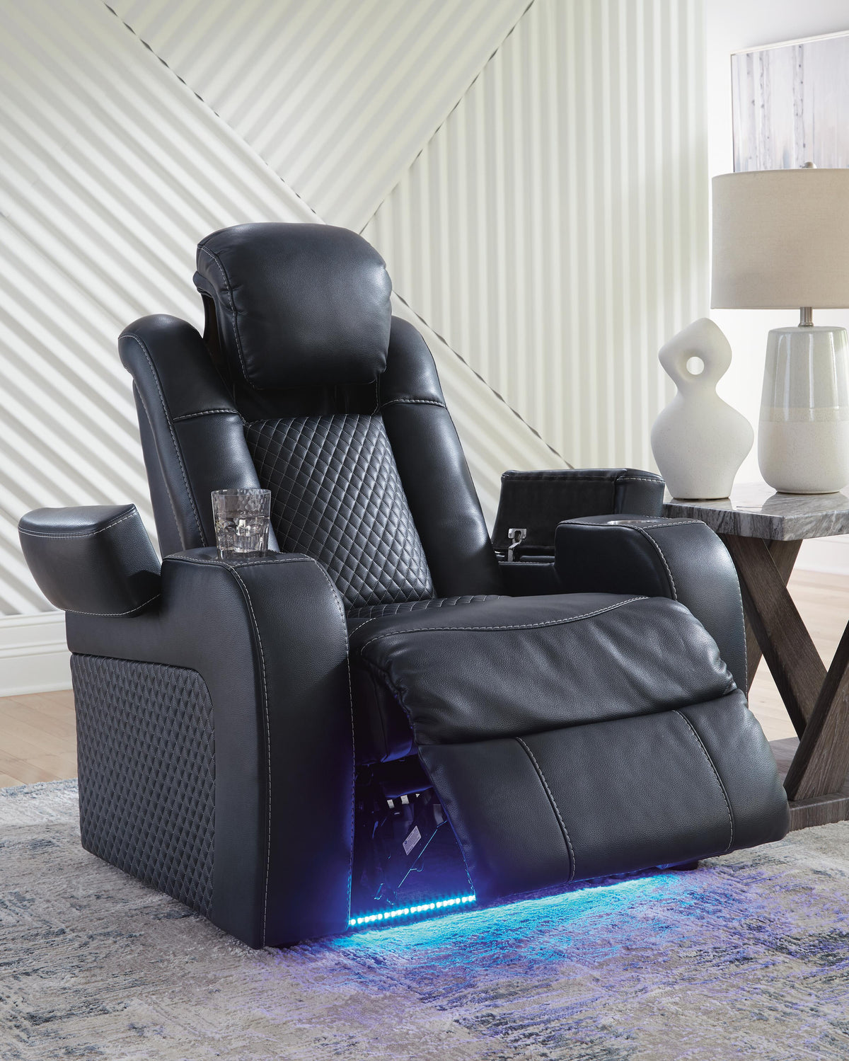 Fyne-Dyme Power Reclining Sofa, Loveseat and Recliner (36603-SI) - Image 28