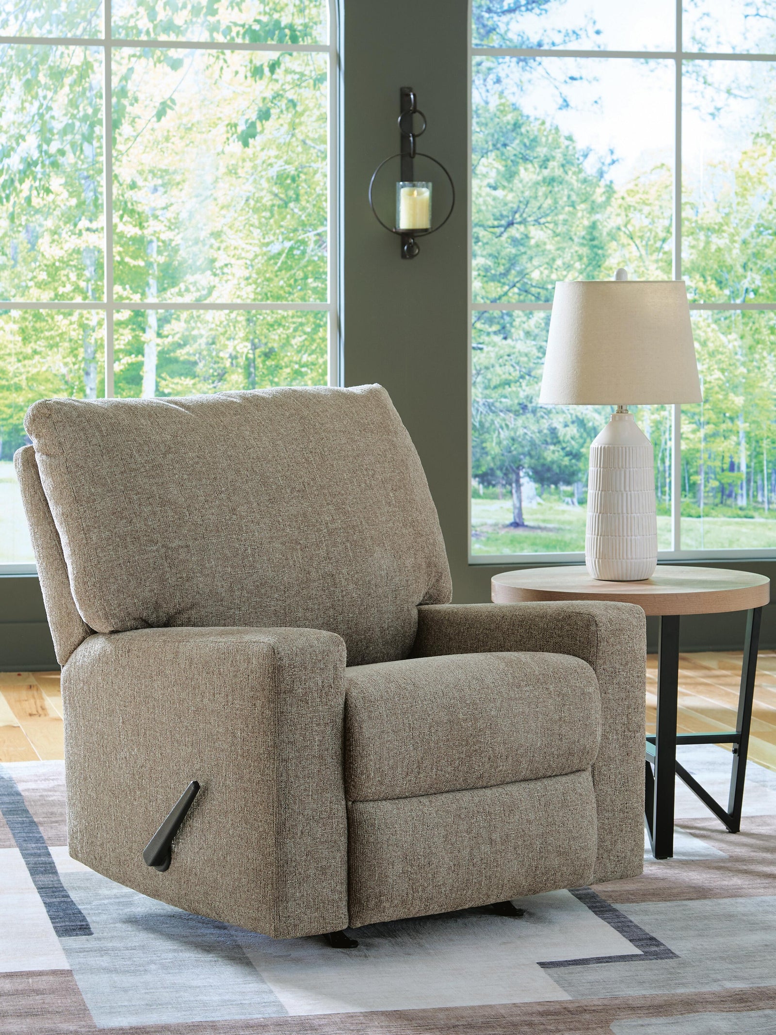 Newellen Right-Arm Facing Sofa with Corner Wedge (48404-SI) - Image 11