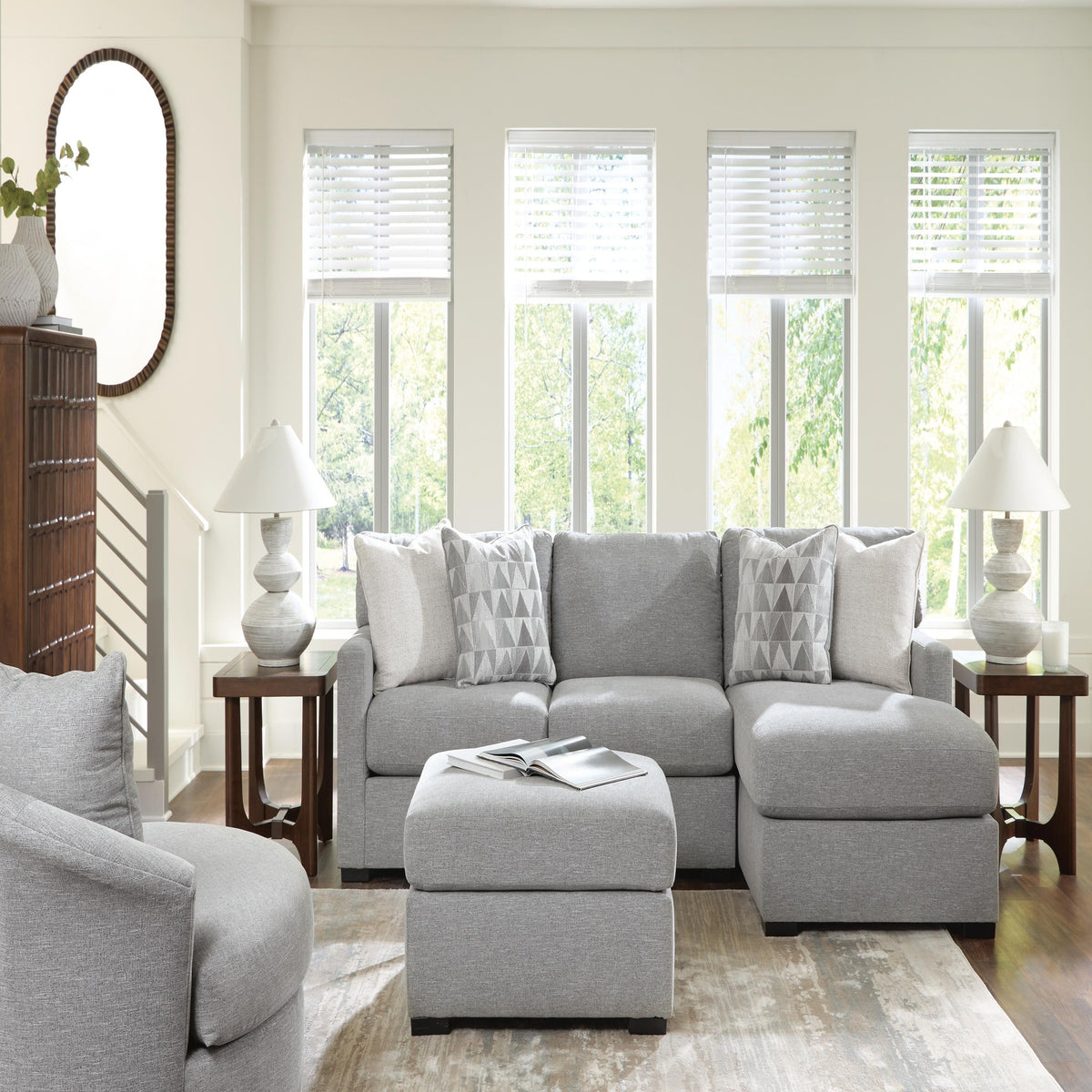 UrbanCrest Super Chaise (PC20804-SI)