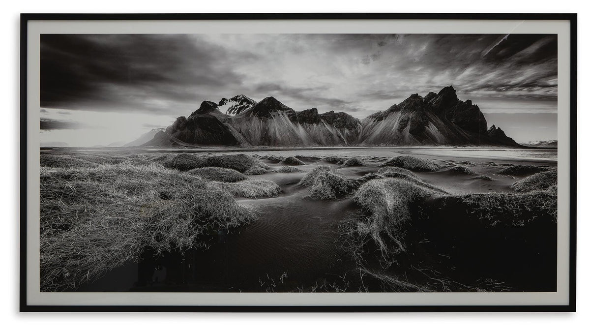 Delstone Wall Art (A8000424-SI)