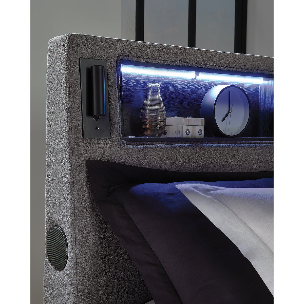Verishaw California King Upholstered Bed (PCB2721-SI) - Image 18