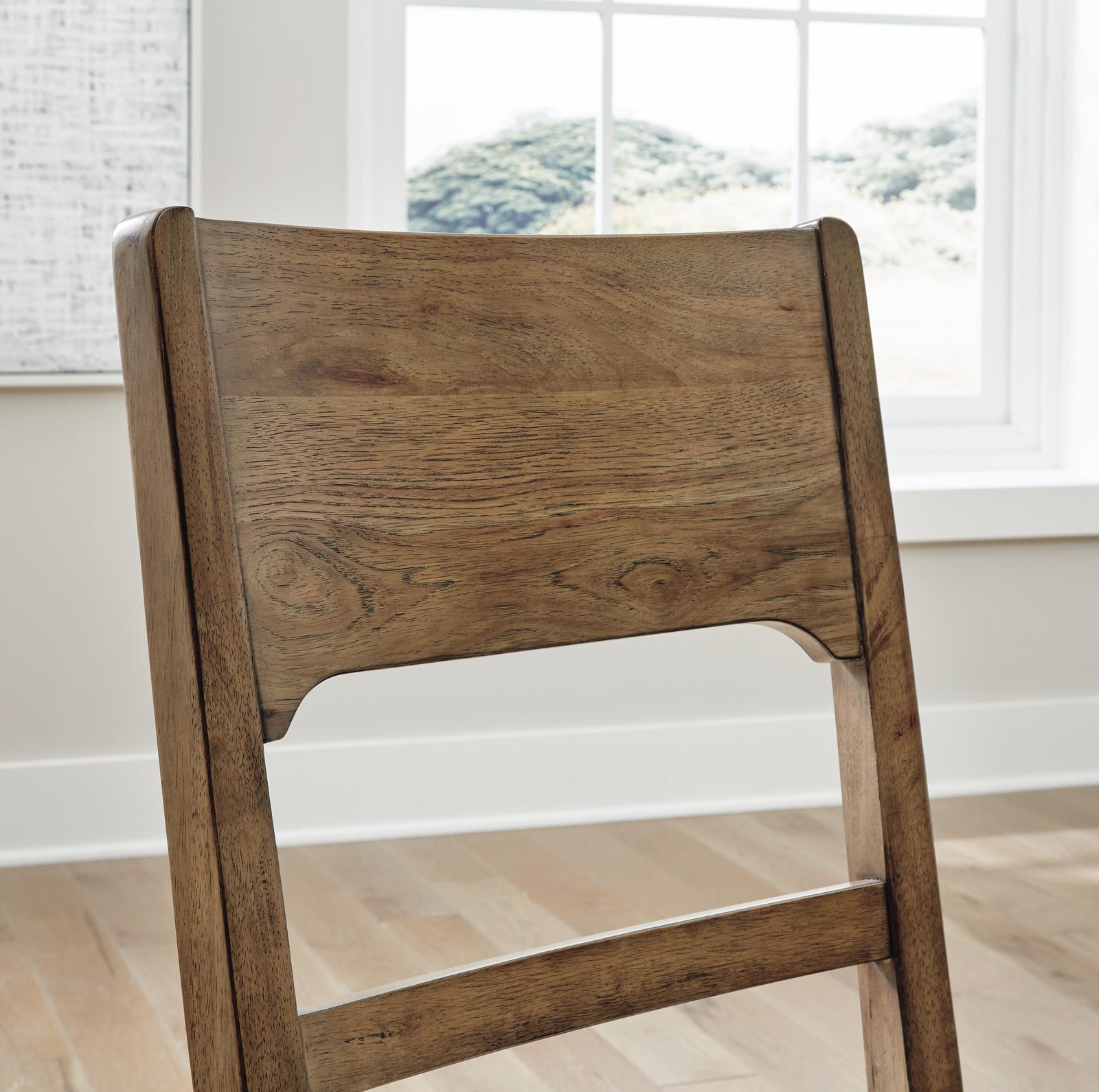 Cabalynn Dining Set (D974-SI) - Image 14