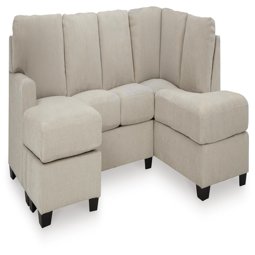 Riverfield 2-Piece Sectional with Chaise (70099-SI)