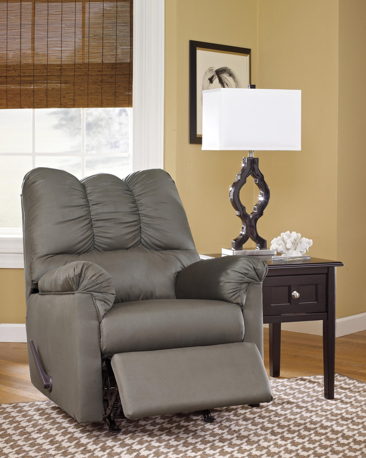 Darcy Sofa, Loveseat and Recliner (75005-SI) - Image 5