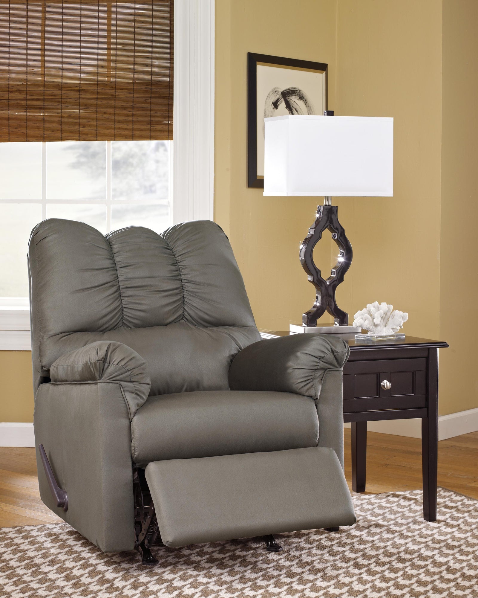 Darcy Sofa, Loveseat and Recliner (75005-SI) - Image 5