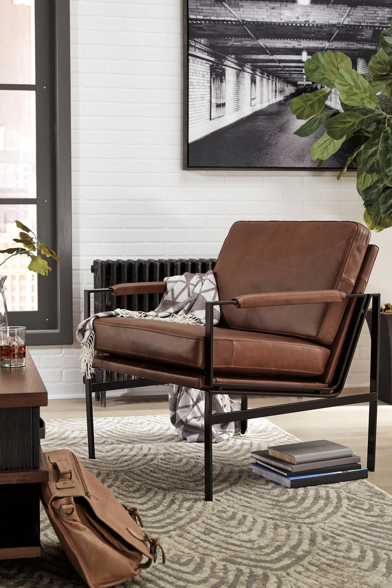 Puckman Accent Chair (A3000193-SI) - Image 5