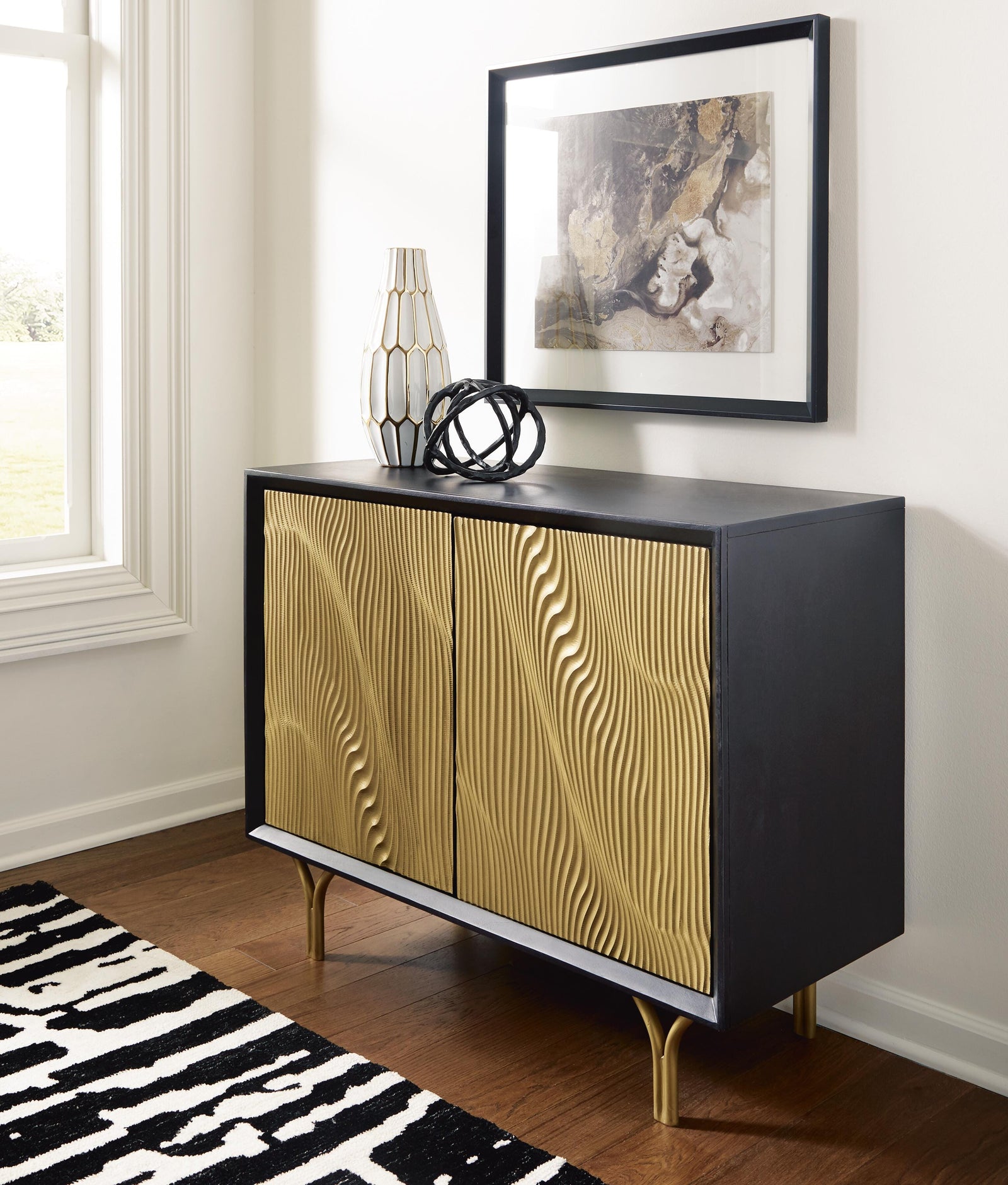 Tayner Accent Cabinet (A4000654-SI) - Image 5