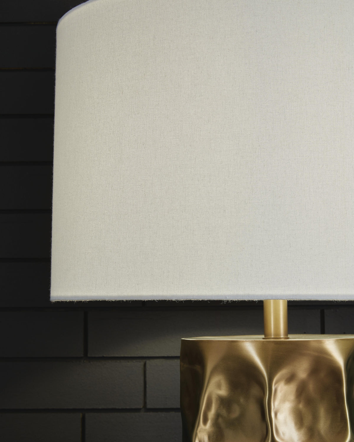 Marshawn Table Lamp (L207524-SI) - Image 3