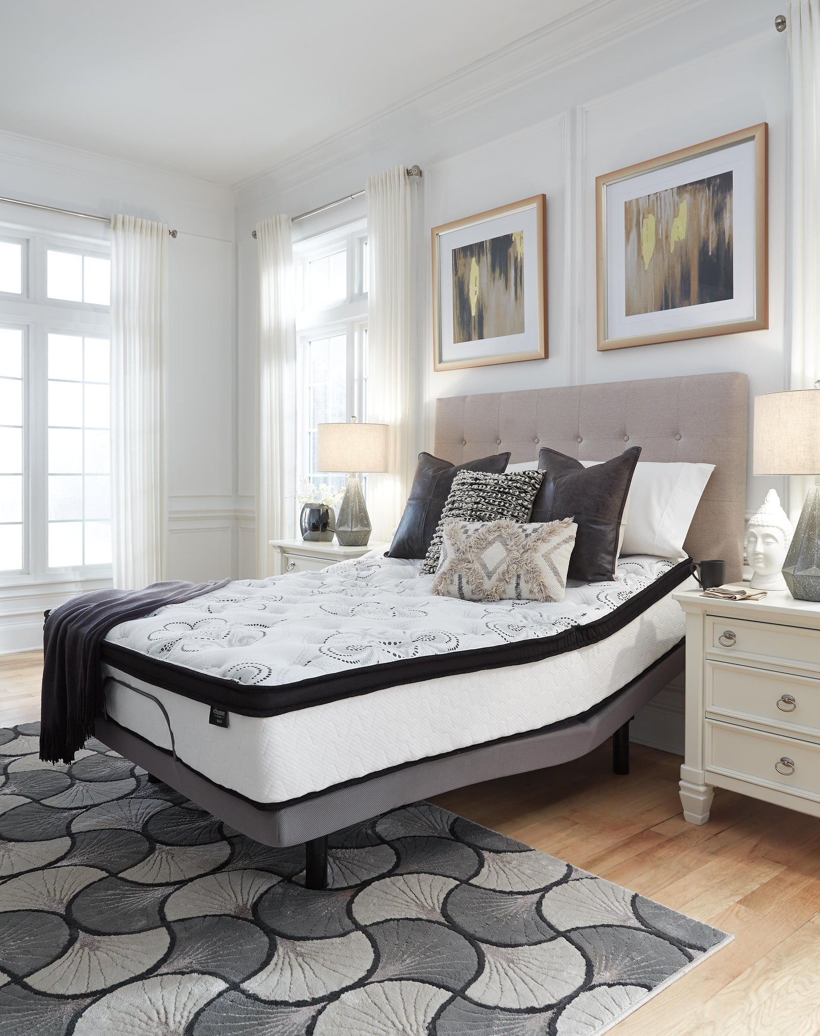 Chime 12 Inch Hybrid Queen Mattress (M697-SI) - Image 14