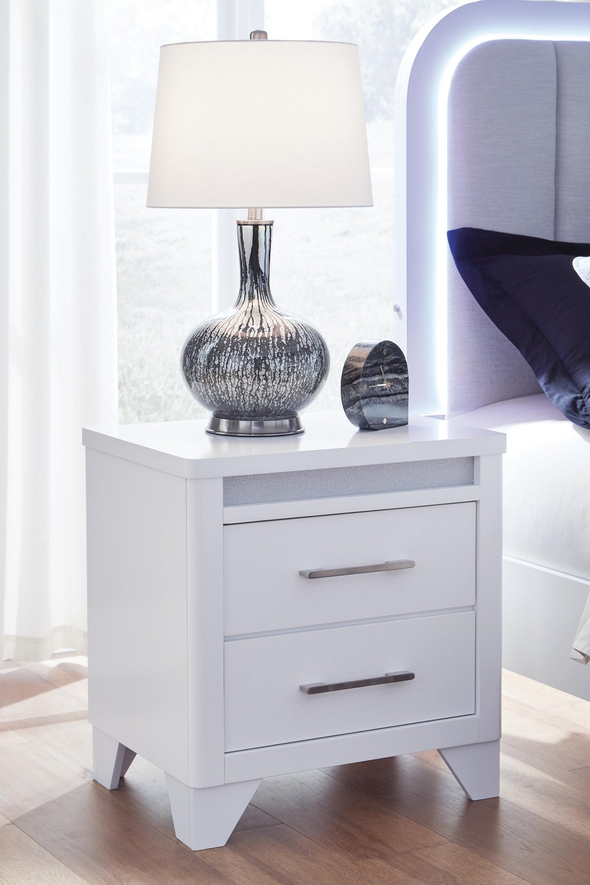 Jarlee Queen Upholstered Panel Bed, Dresser, Mirror, Chest and 2 Nightstands (PCB392-SI) - Image 14