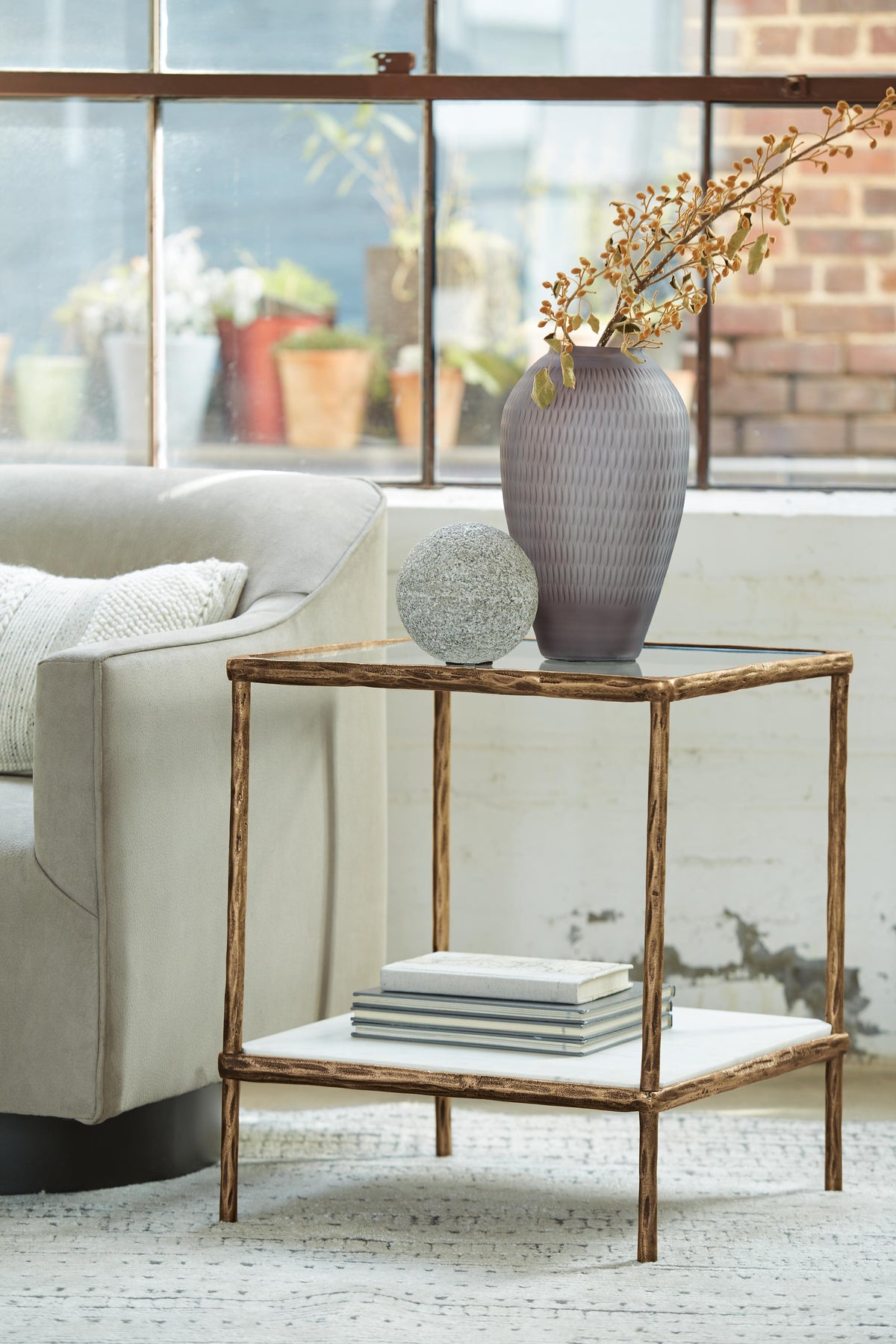 Ryandale Accent Table (A4000442-SI) - Image 3