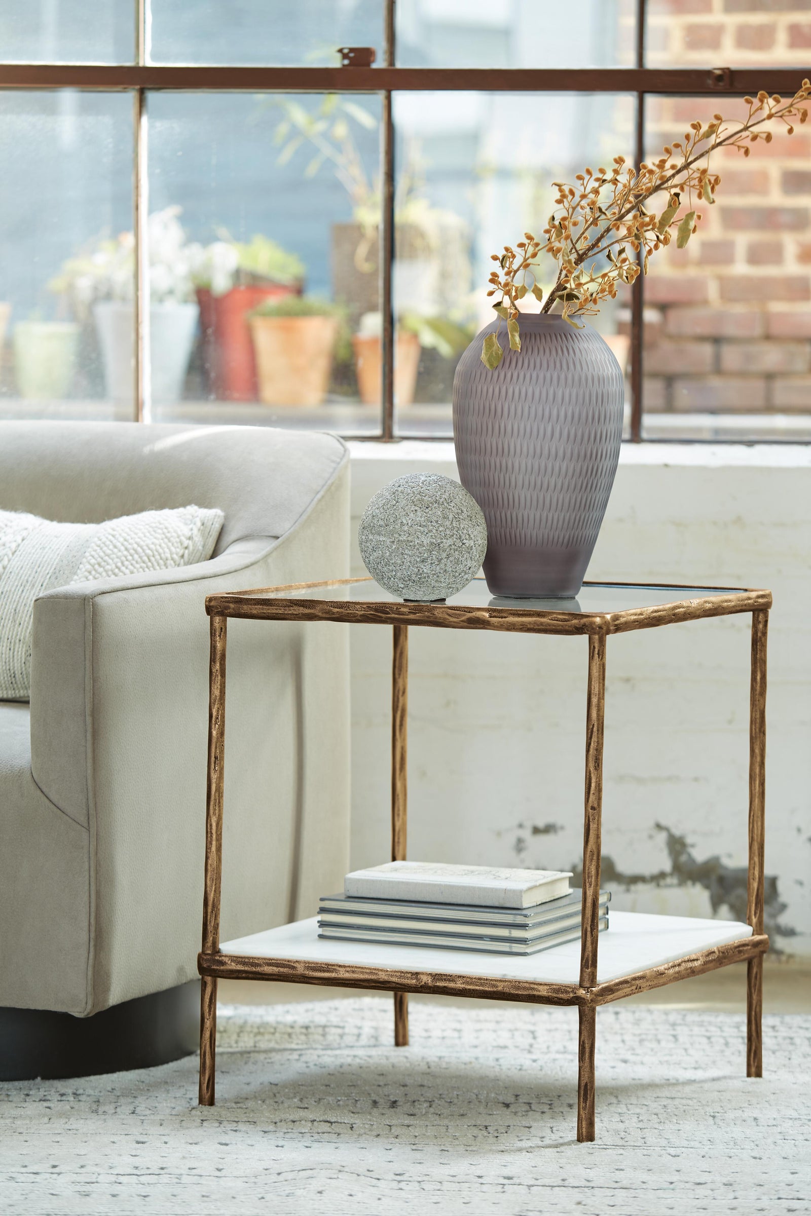 Ryandale Accent Table (A4000442-SI) - Image 3
