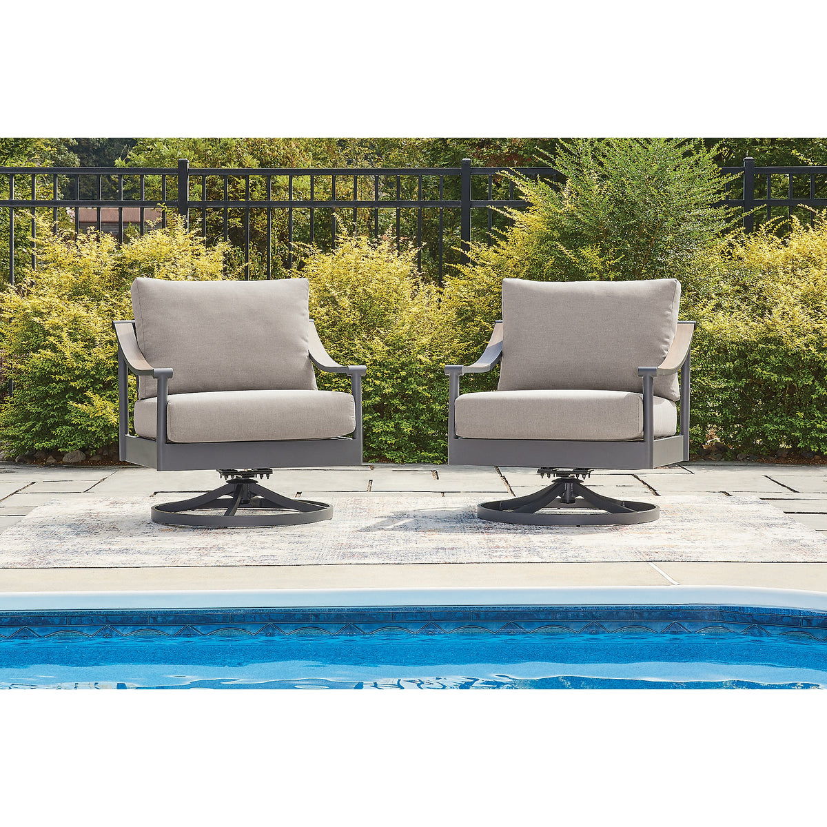 Ocean Beach Outdoor Swivel Lounge with Cushion (PCP510-SI) - Image 3