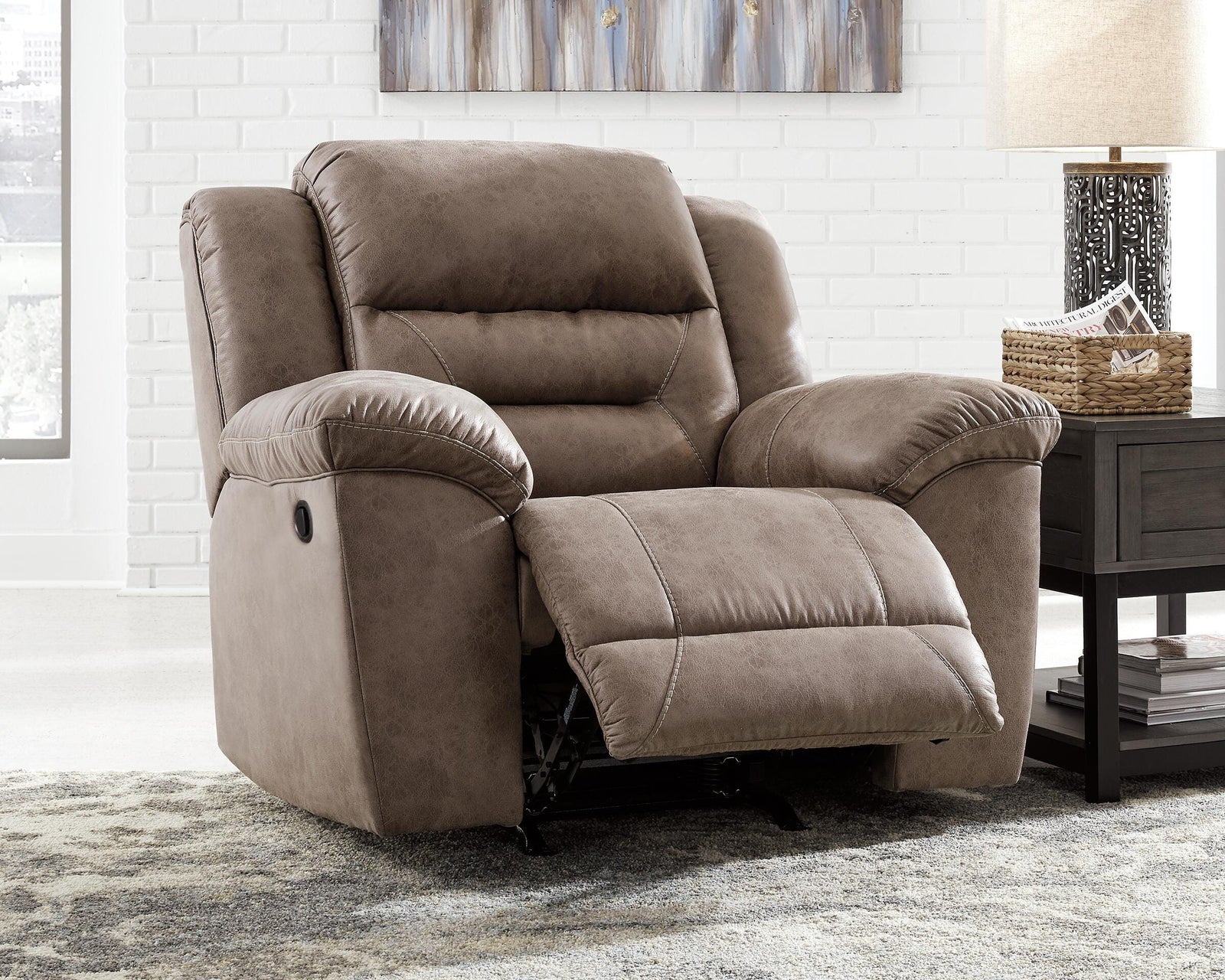 Stoneland Reclining Loveseat with Console (39905-SI) - Image 14