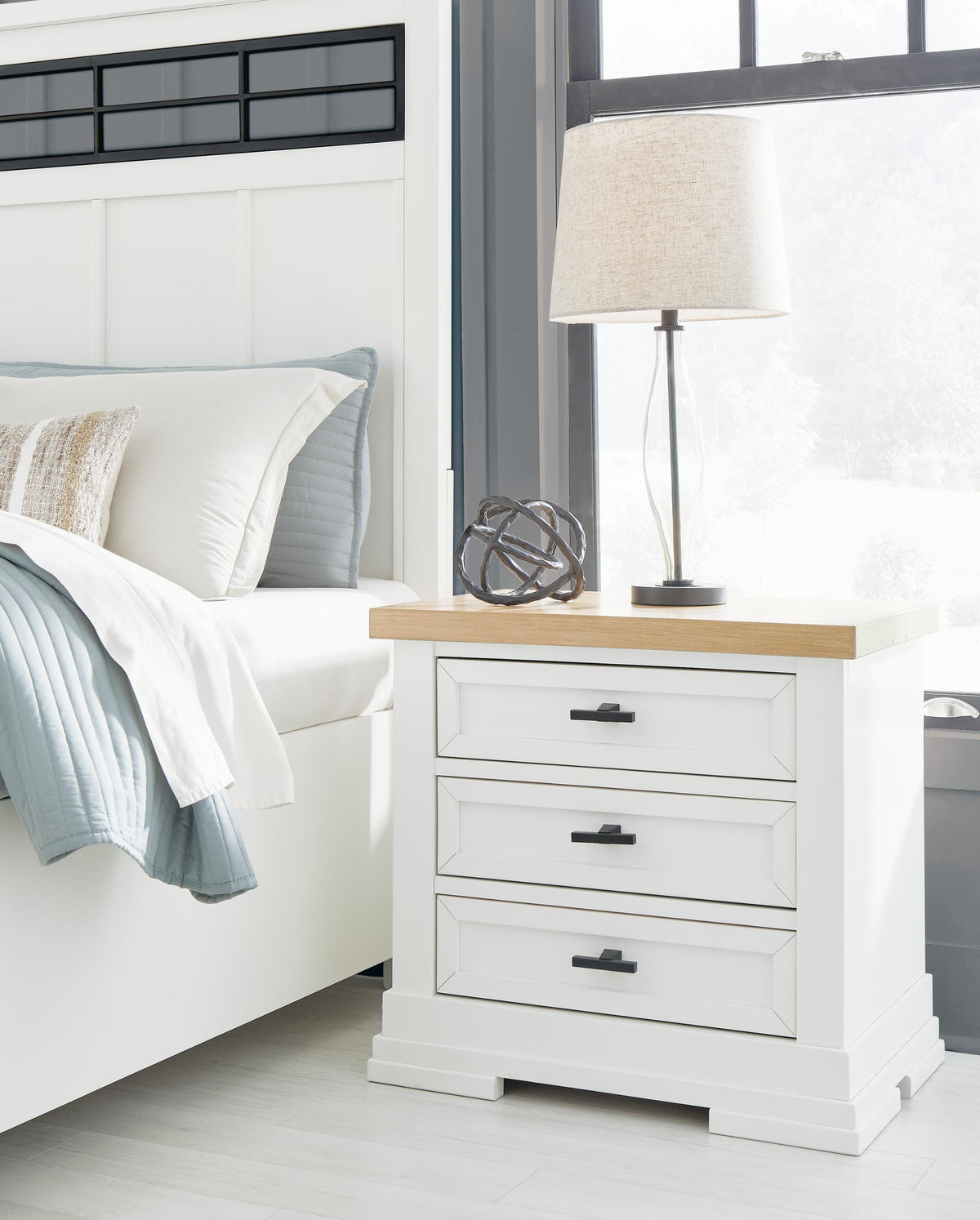 Ashbryn Nightstand - White/Natural  (B844-SI) - Image 9