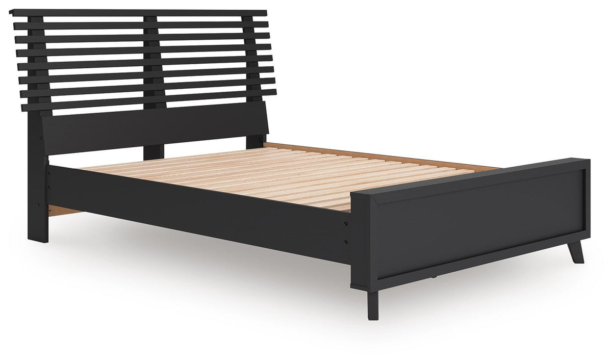 Danziar Slat Panel Platform Bed, Dresser and Mirror (B1013-SI) - Image 7