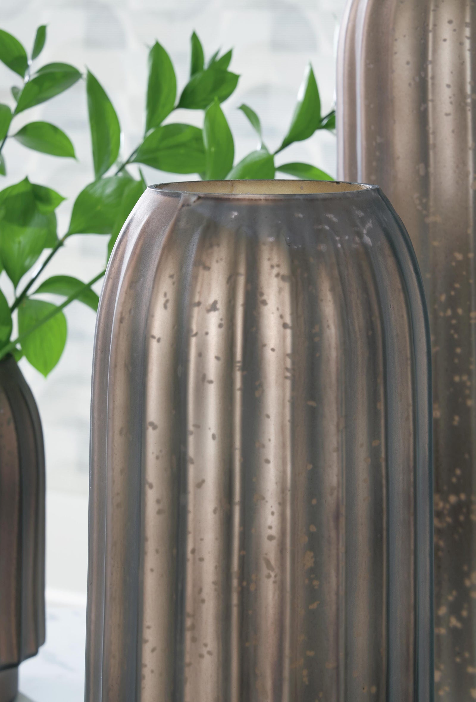 Briarcott Vase (A2000704-SI) - Image 4