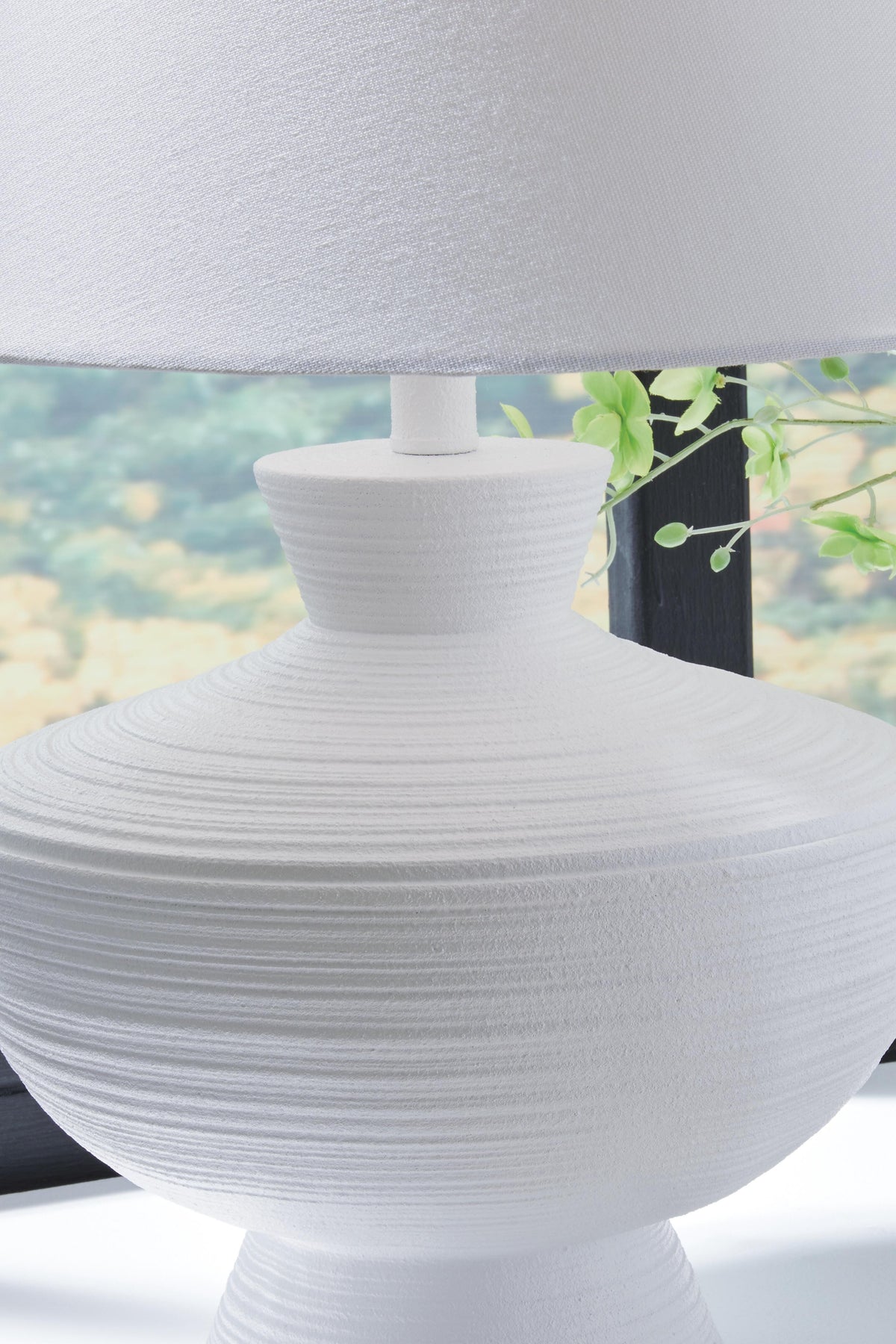Harelwood Table Lamp (L235934-SI) - Image 3