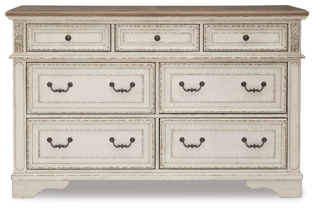 Realyn King Panel Bed, Dresser, Chest and 2 Nightstands (B743-SI) - Image 2
