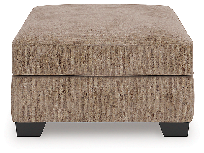 https://ashleyfurniture.scene7.com/is/image/AshleyFurniture/31304-08-HEAD-ON-SW-P1-KO