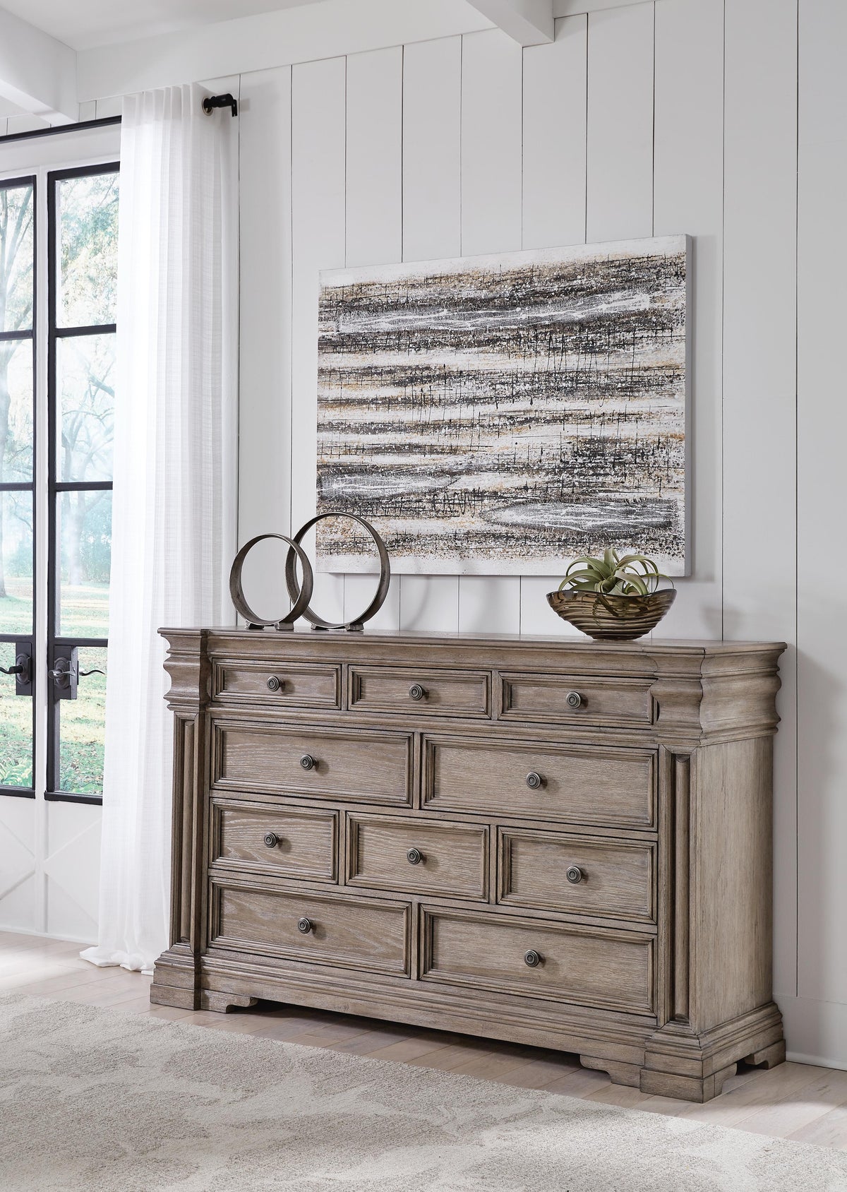 Blairhurst Dresser - Light Grayish Brown  (B916-SI) - Image 7