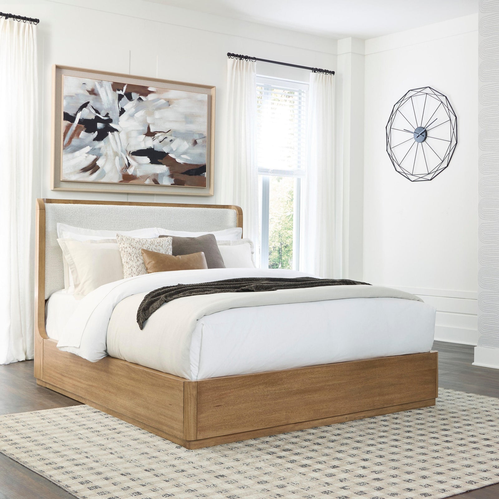 Pamaria Queen Upholstered Bed (PCB802-SI) - Image 5