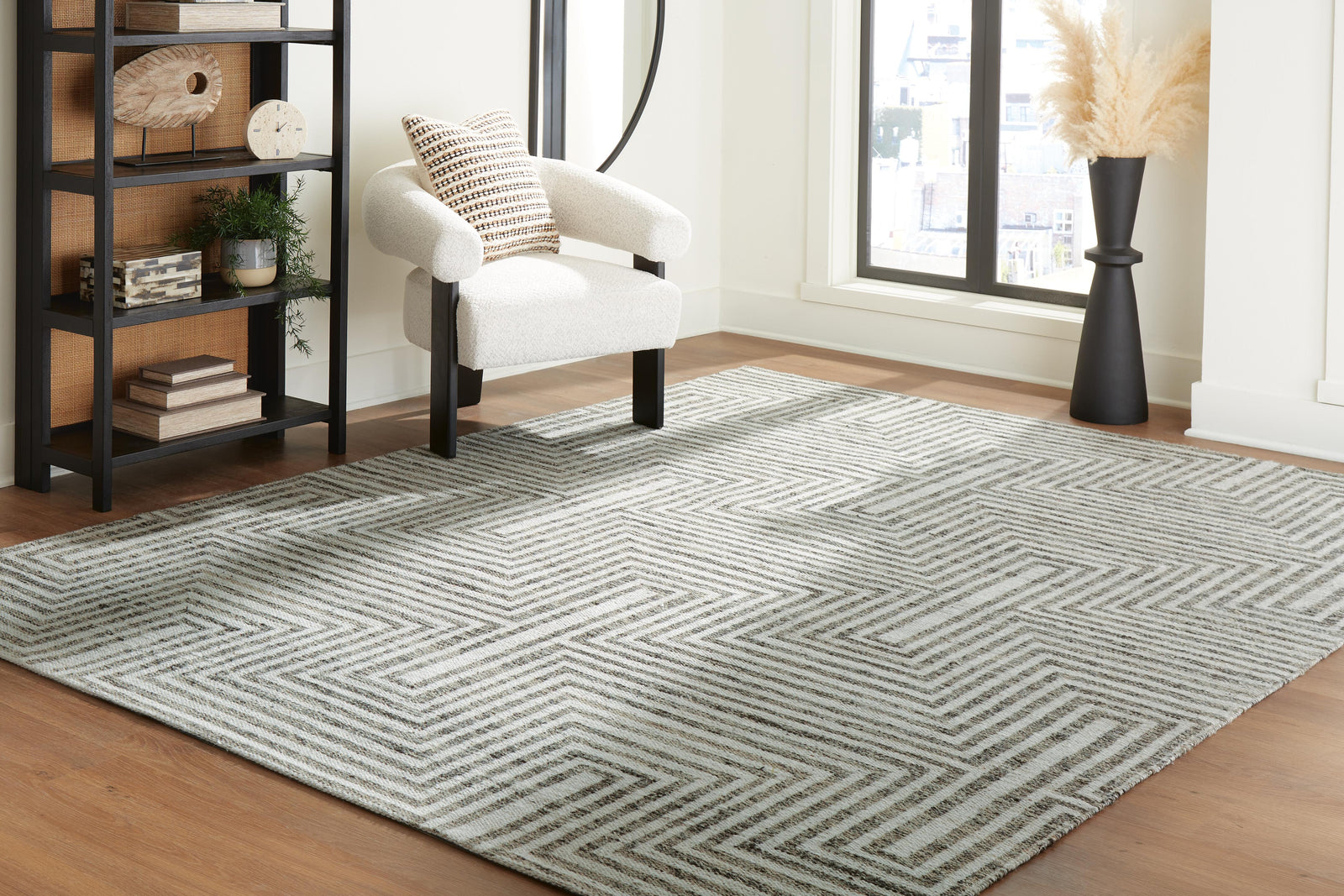 Jossen 8 x 10 Rug (R40683-SI) - Image 3