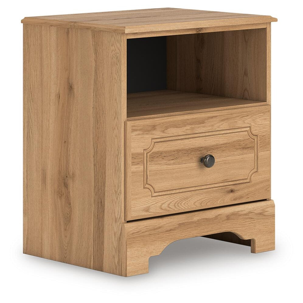 Aleaport Queen Panel Bed, Dresser, Mirror and Nightstand (PCB1075-SI) - Image 17