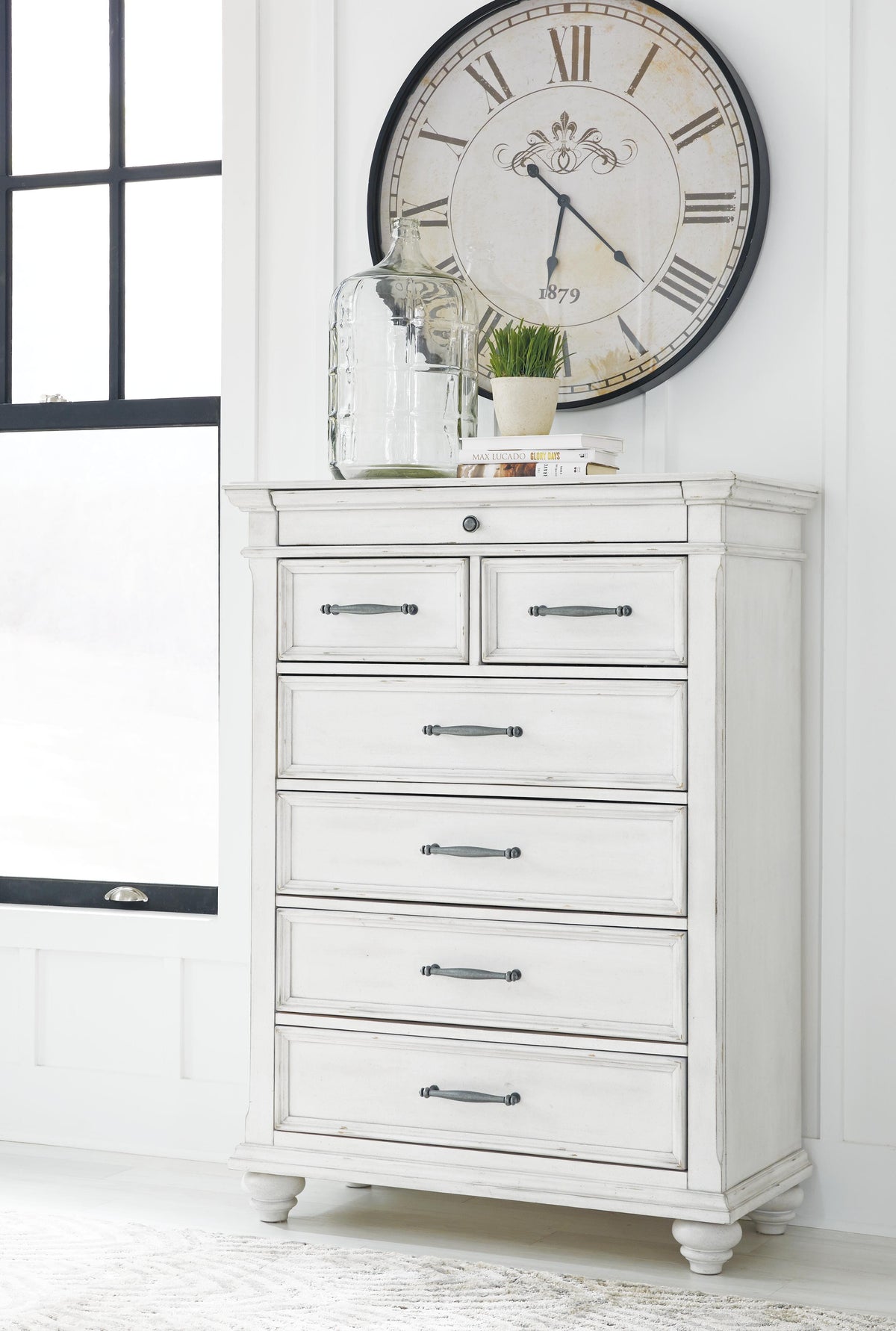 Kanwyn Panel Storage Bed, Chest and Nightstand - Whitewash  (B777-SI) - Image 10
