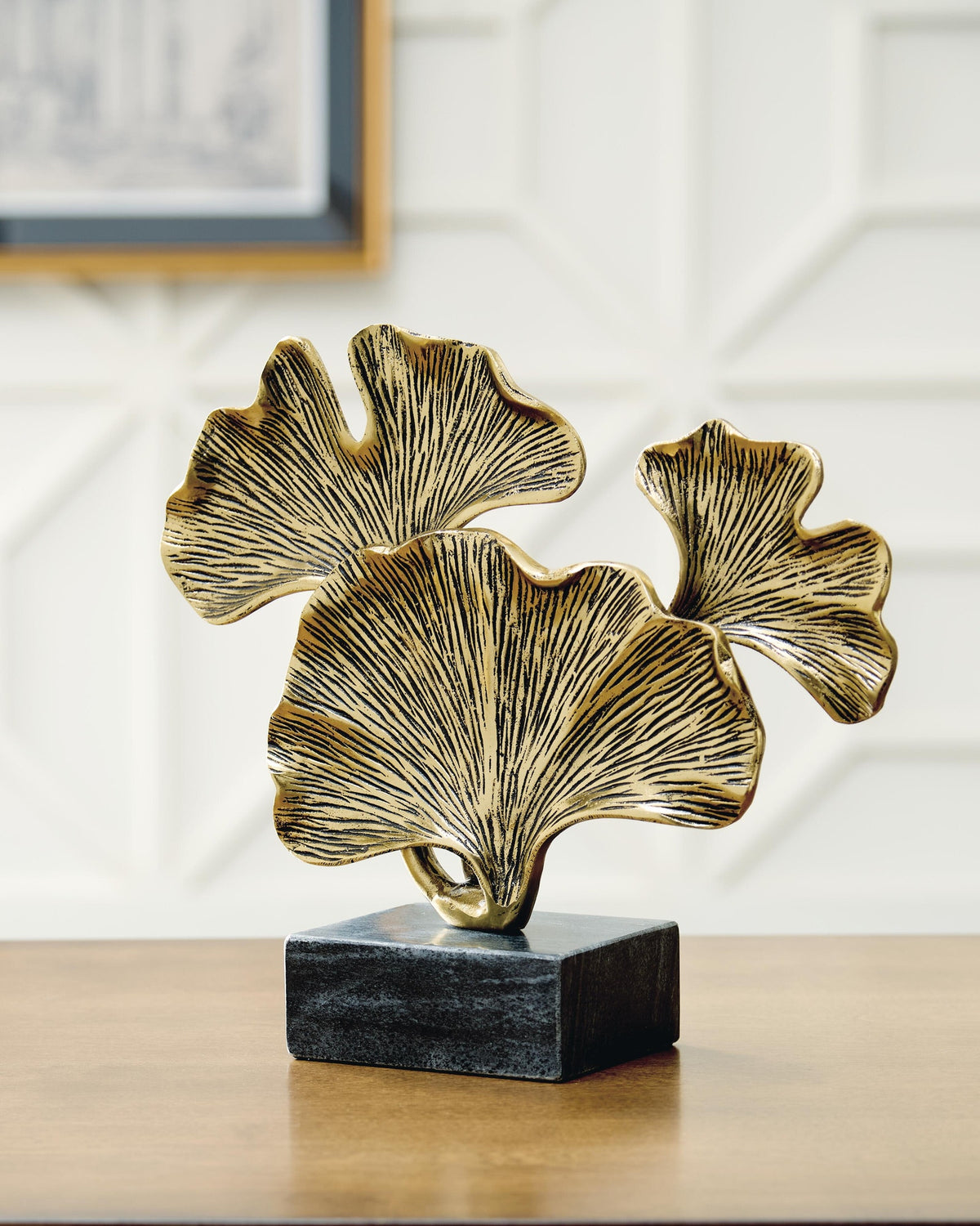 Collridge Sculpture (A2000941-SI) - Image 4