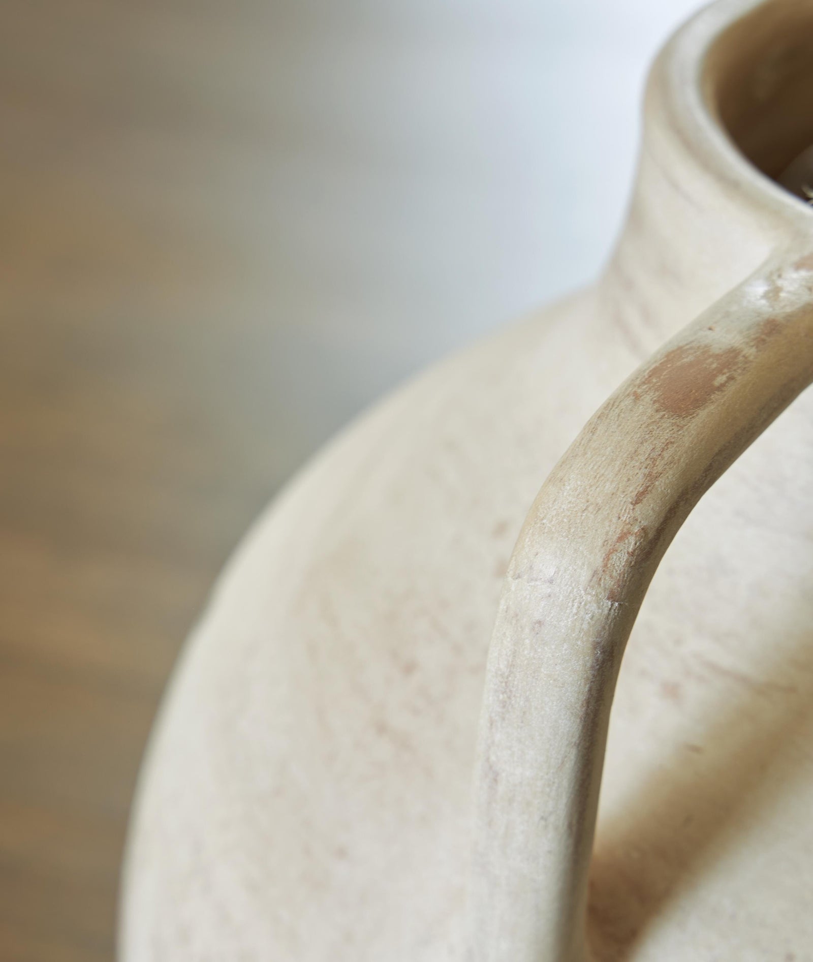 Justy Vase (A2000882-SI) - Image 4