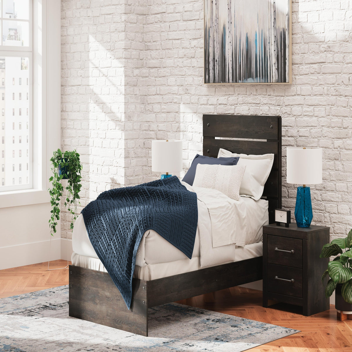Hollivern Twin Panel Bed, Dresser and Mirror (PCB2108-SI) - Image 17