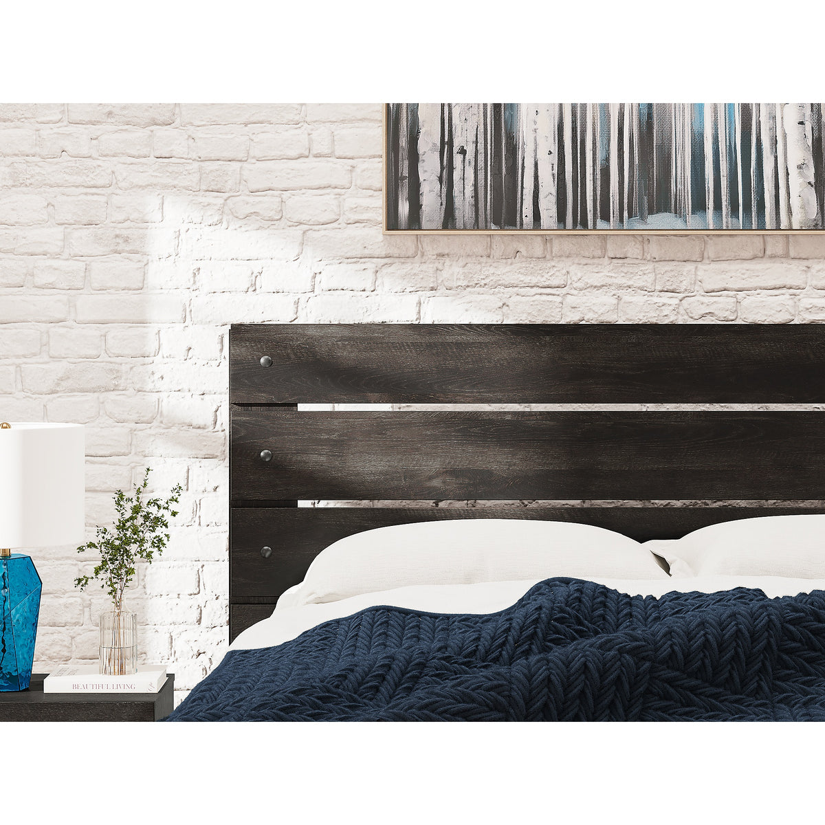 Hollivern Queen Panel Bed, Dresser and Mirror (PCB2108-SI) - Image 18