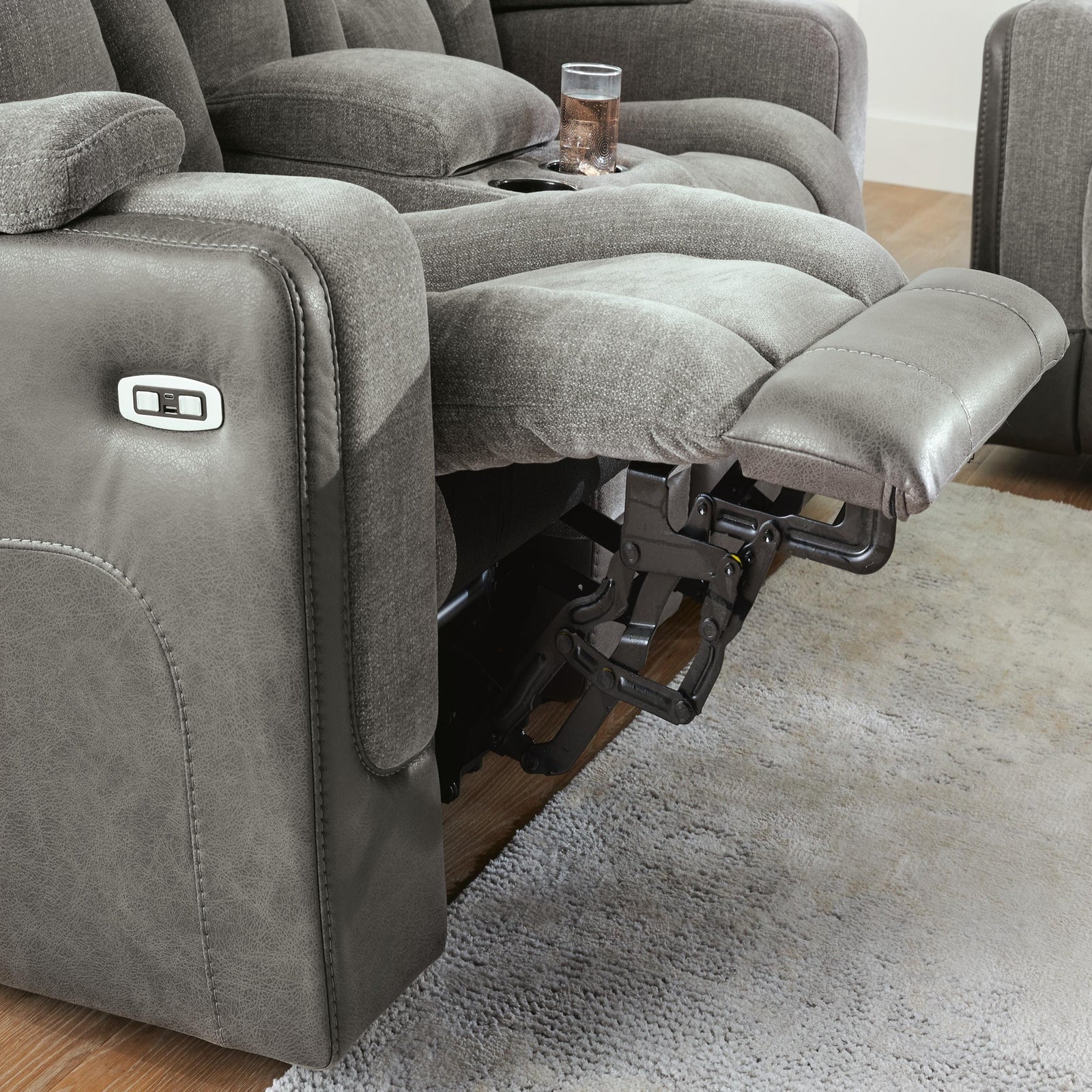 Mixed Motion Power Reclining Sofa (PC83505-SI) - Image 19