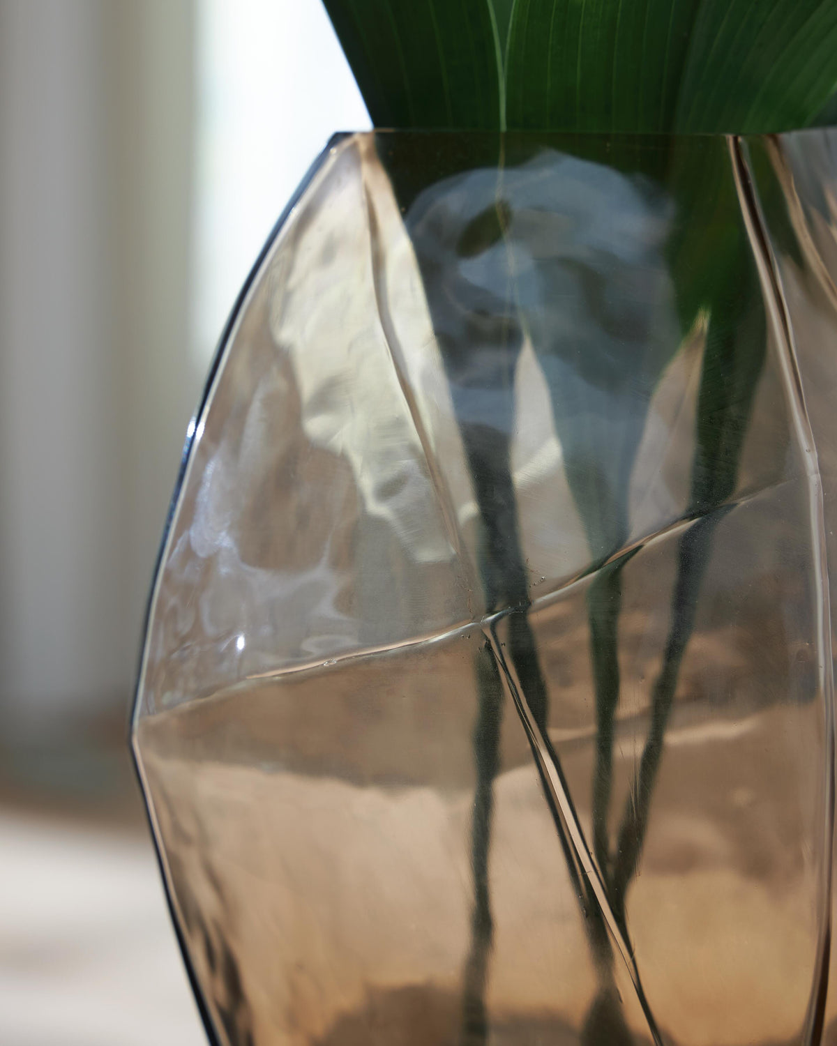 Ewart Vase (A2000866-SI) - Image 3
