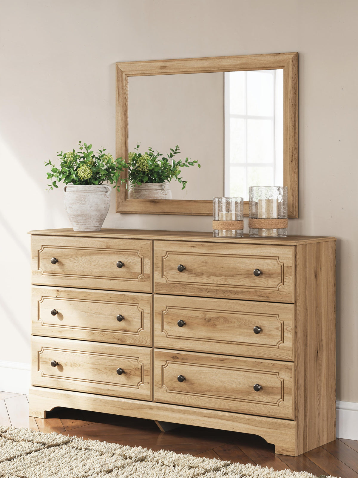 Aleaport King Panel Bed, Dresser, Mirror and Nightstand (PCB1075-SI) - Image 22