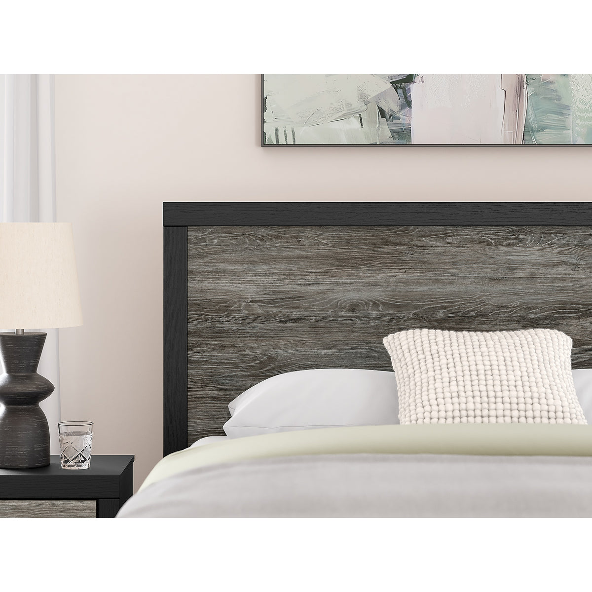 Broachmyn Queen Panel Bed, Dresser and Mirror (PCB1118-SI) - Image 18