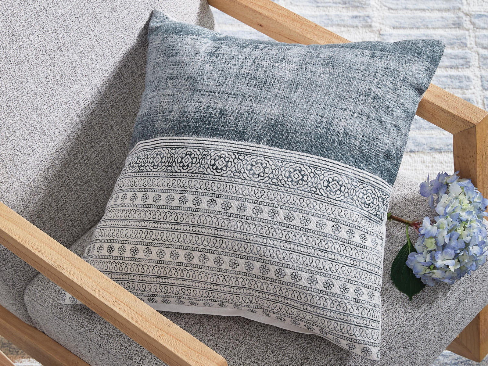 Harperville Pillow (Set of 4) (A1001127-SI) - Image 2