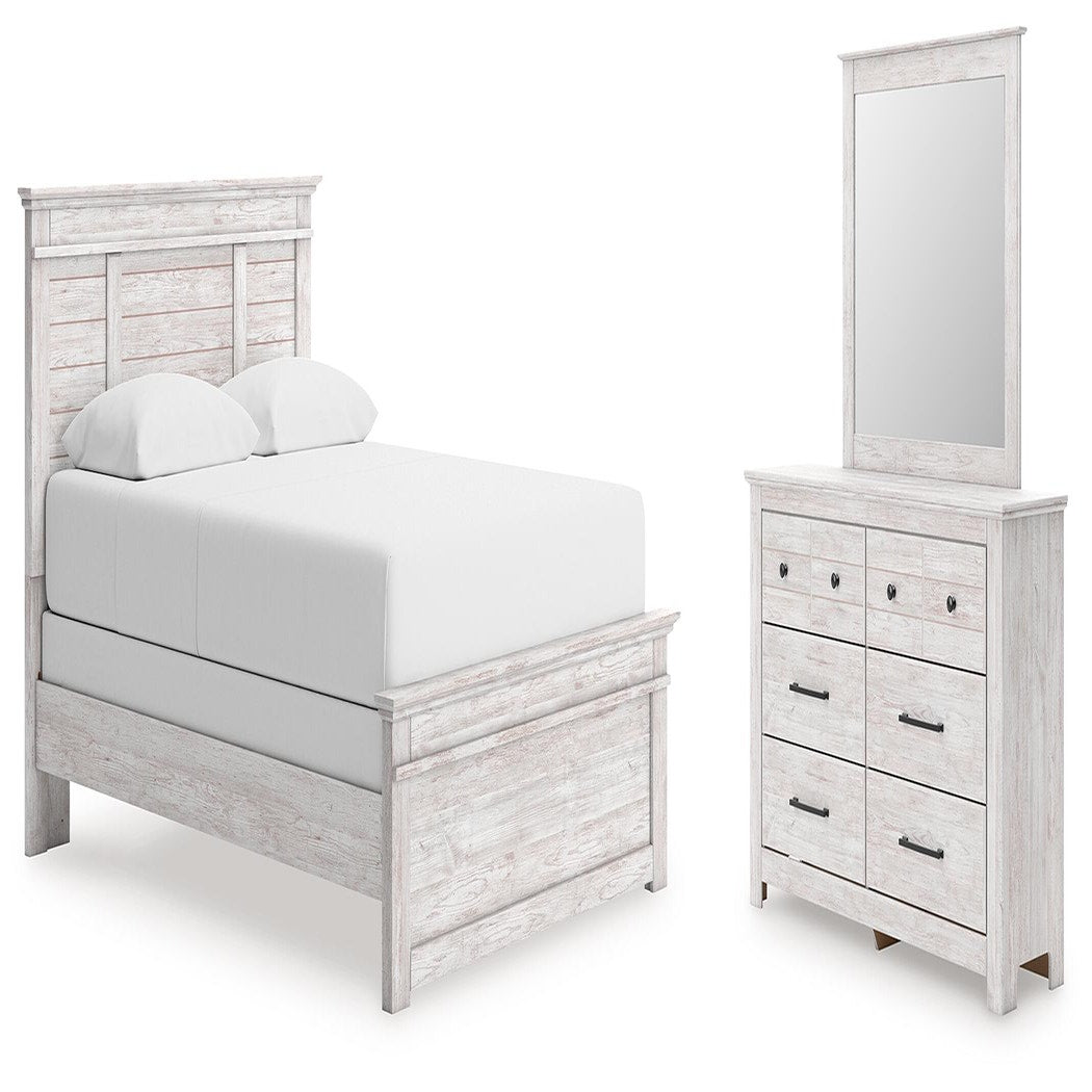 Makidern Queen Panel Bed, Dresser and Mirror (PCB1171-SI)