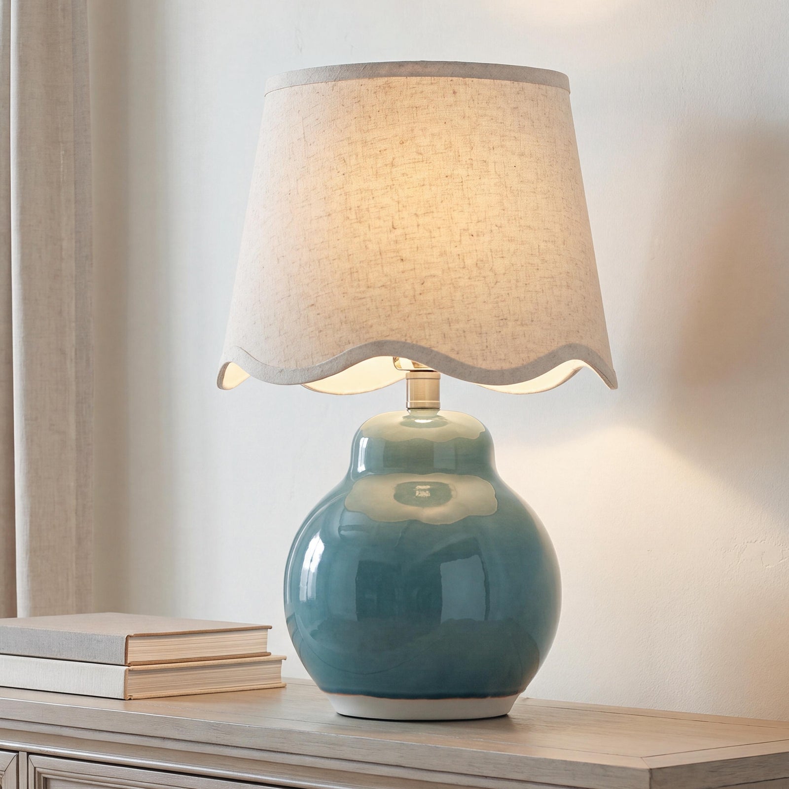 Byronburg Table Lamp (L180224-SI) - Image 2