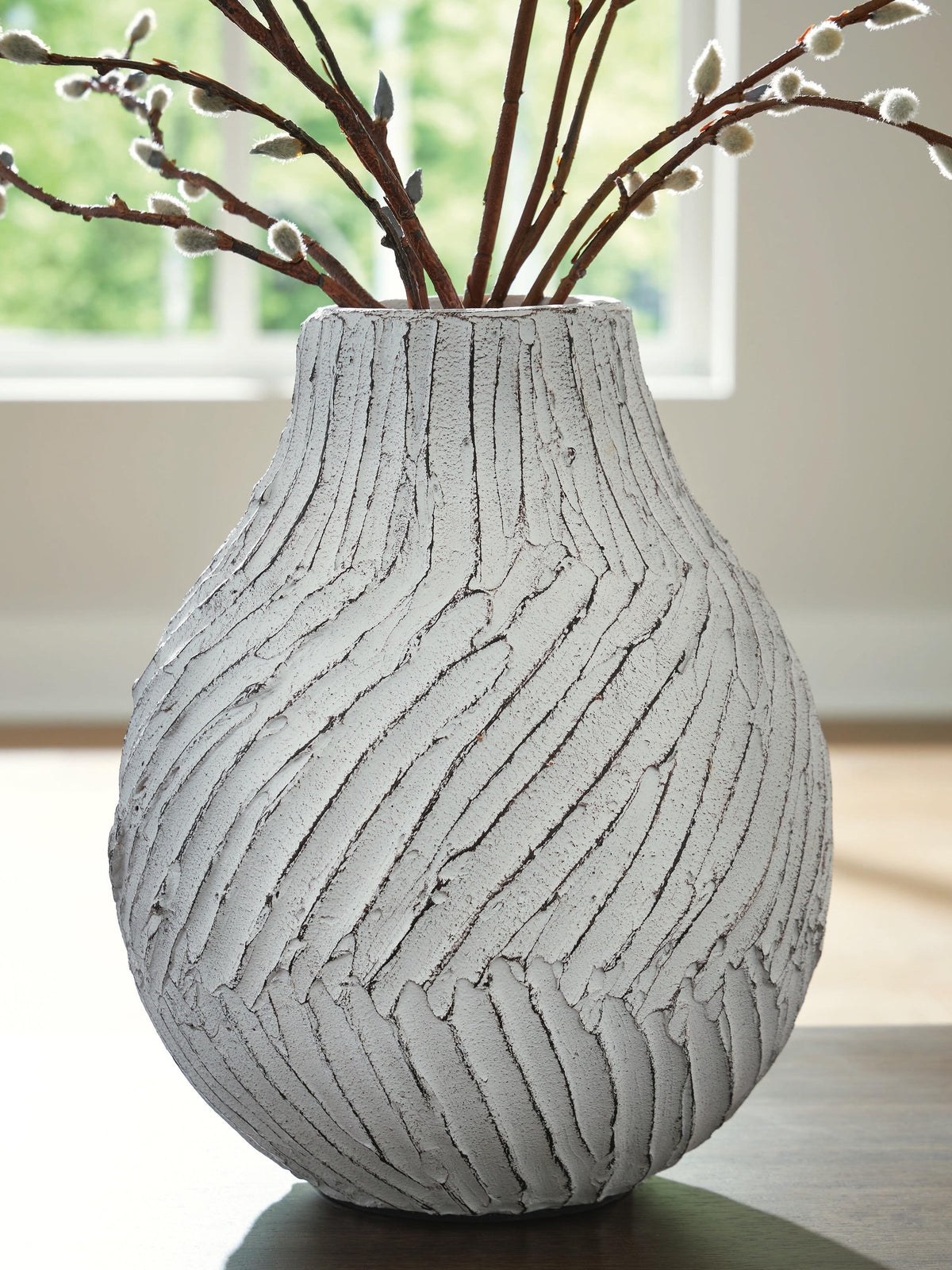 Shelvie Vase (A2000849-SI) - Image 2
